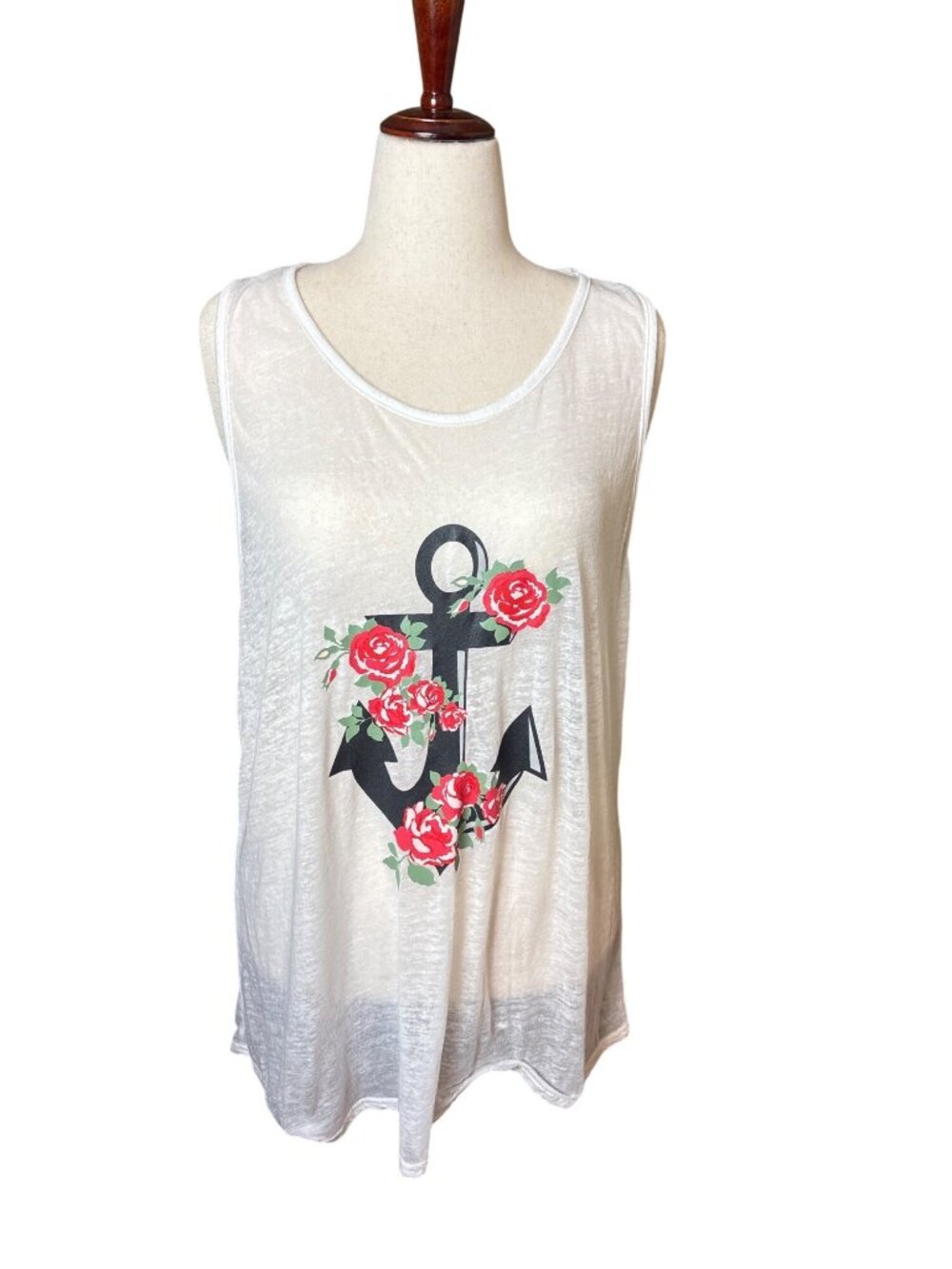 Derek Heart Plus White Sheer Tank Top With Floral Anchor Graphic Size 3X